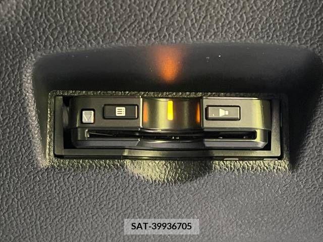 Toyota PRIUS 2018-12 204967-6