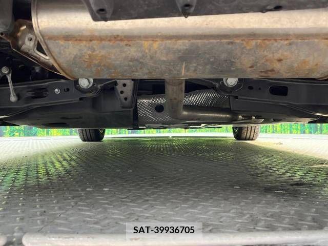 Toyota PRIUS 2018-12 204967-19