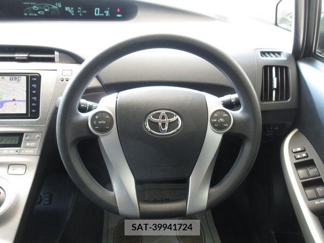 Toyota PRIUS PHV 2012-06 200915-15