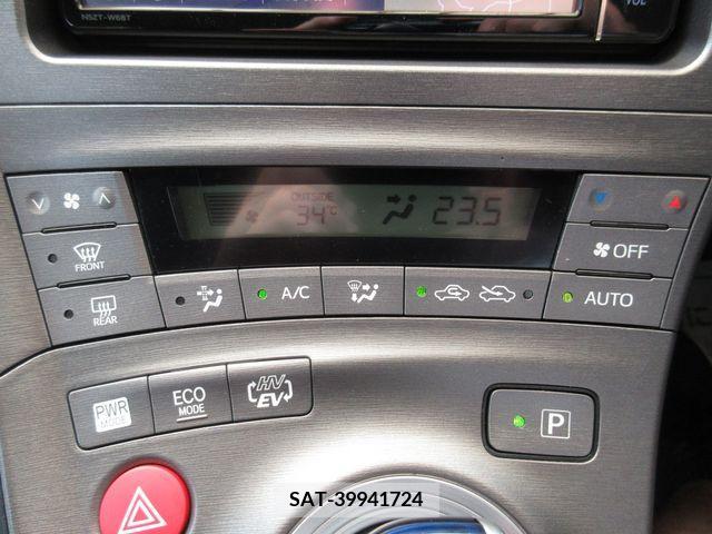 Toyota PRIUS PHV 2012-06 200915-18