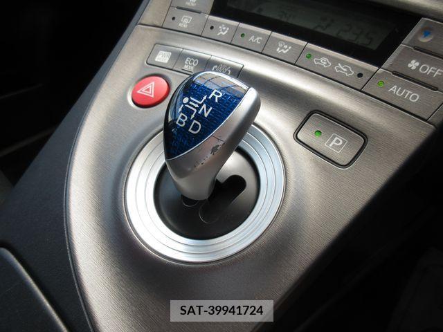Toyota PRIUS PHV 2012-06 200915-19