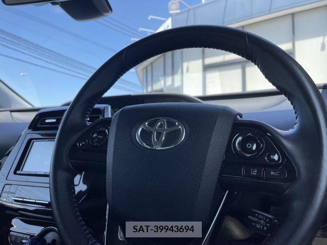 Toyota PRIUS 2019-11 322445-4
