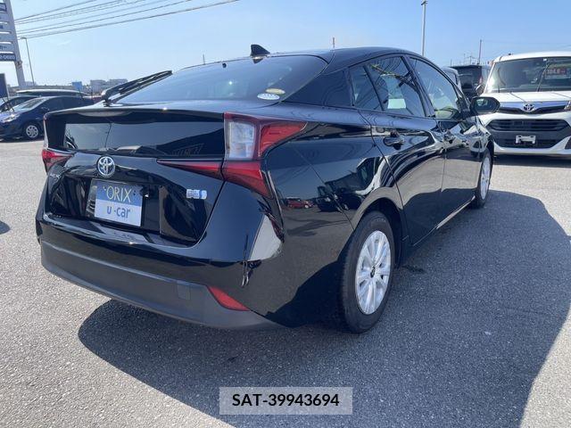 Toyota PRIUS 2019-11 322445-2