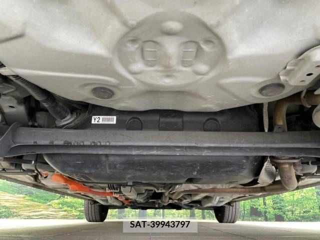 Toyota AQUA 2019-05 314081-19