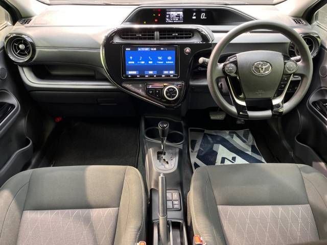 Toyota AQUA 2020-03 181907-1