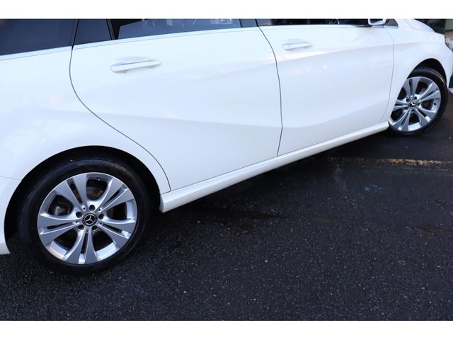 Mercedes Benz B-CLASS 2018-01 184945-24