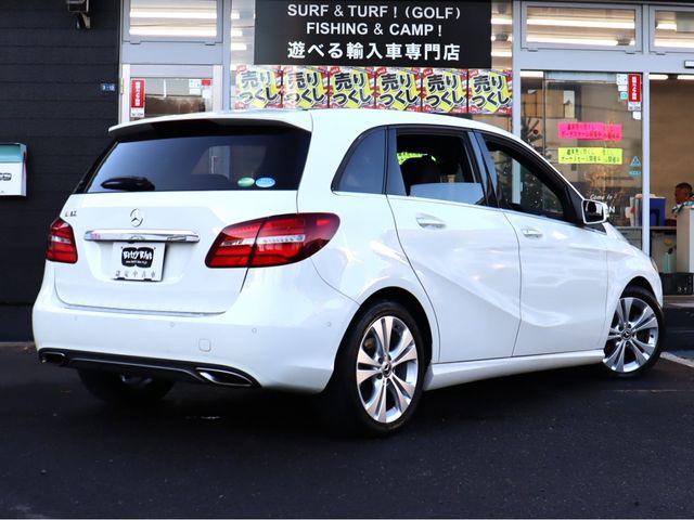 Mercedes Benz B-CLASS 2018-01 184945-26