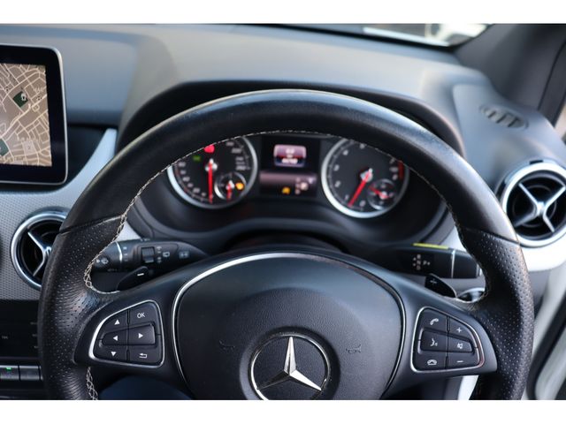 Mercedes Benz B-CLASS 2018-01 184945-13