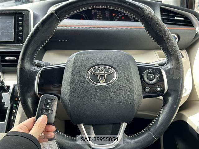 Toyota SIENTA 2015-11 314444-5