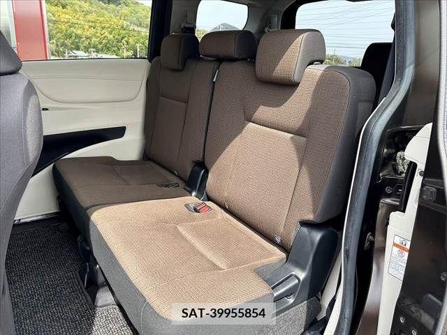 Toyota SIENTA 2015-11 314444-13