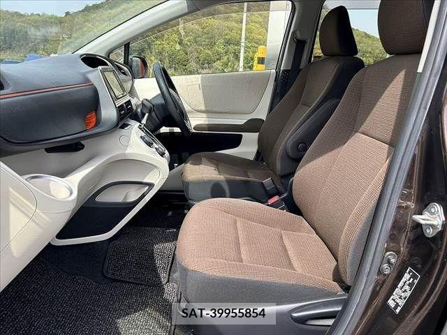 Toyota SIENTA 2015-11 314444-12