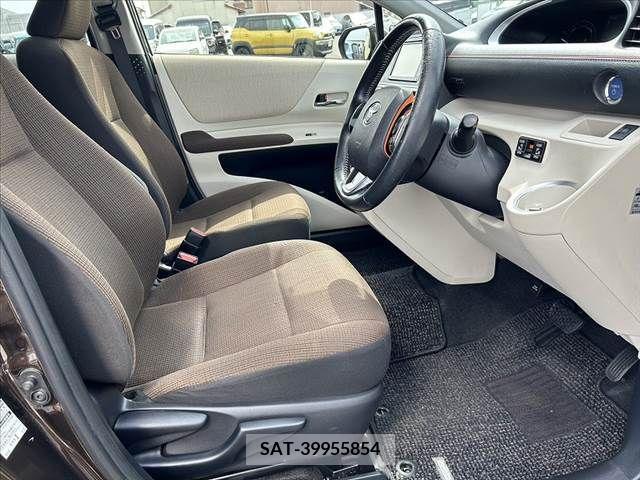 Toyota SIENTA 2015-11 314444-11