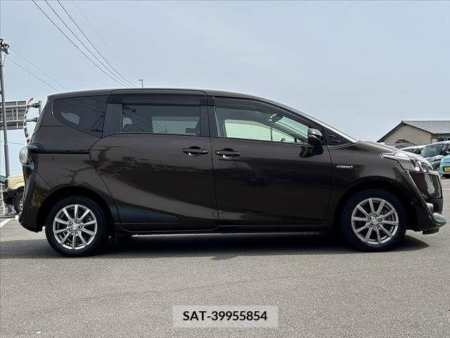 Toyota SIENTA 2015-11 314444-9