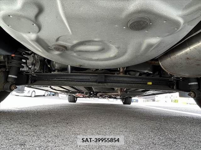 Toyota SIENTA 2015-11 314444-18