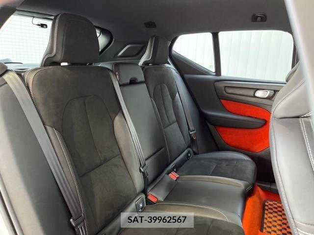Volvo XC40 2019-12 288766-9