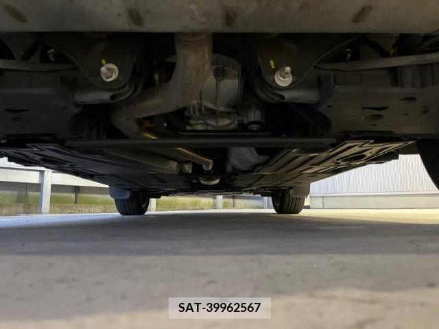 Volvo XC40 2019-12 288766-17