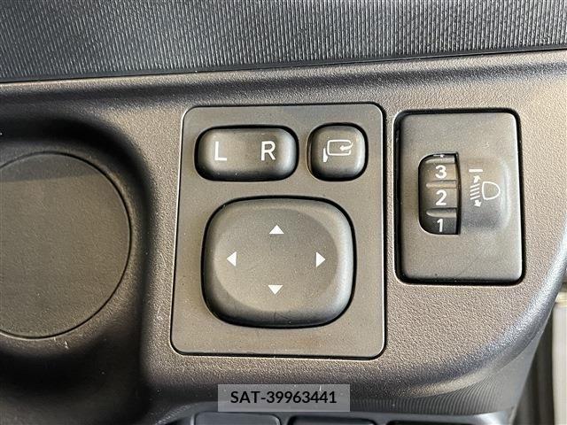 Toyota AQUA 2020-09 260298-19