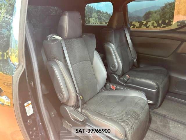 Toyota ALPHARD 2021-11 355358-9