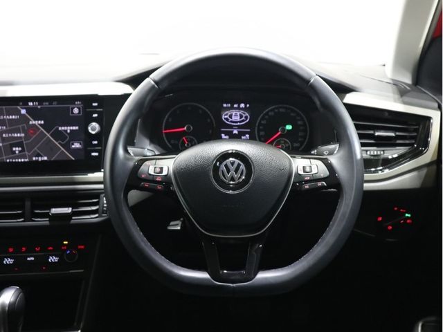 VolksWagen POLO 2020-10 18818-10
