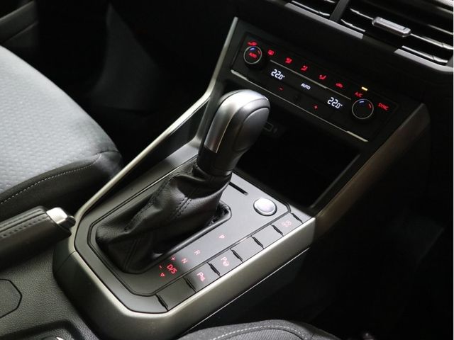 VolksWagen POLO 2020-10 18818-11
