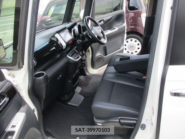 Honda N BOX CUSTOM 2017-02 306806-4
