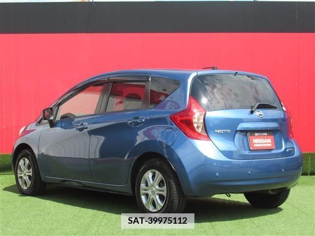 Nissan NOTE 2015-12 382755-1