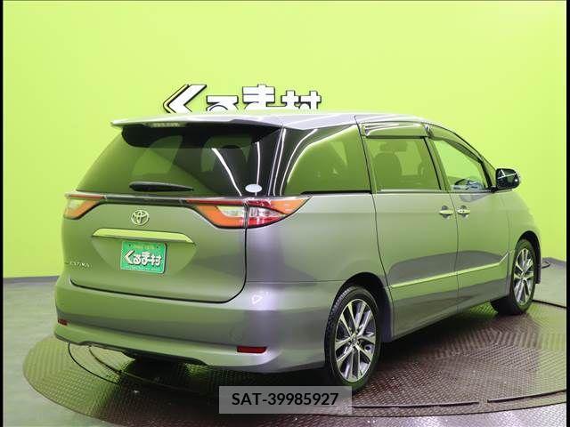 Toyota ESTIMA 2018-12 269545-1
