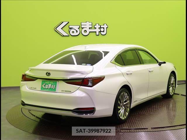 Lexus ES 2019-04 240323-1