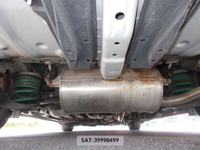 Toyota VOXY 2012-12 376848-24