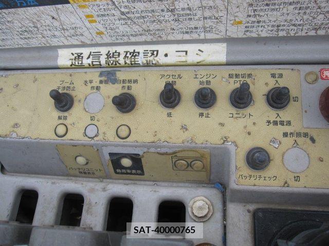 Hino DUTRO 2011-11 207877-12
