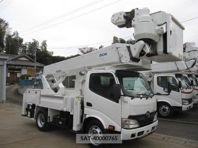 Hino DUTRO 2011-11 207877-0