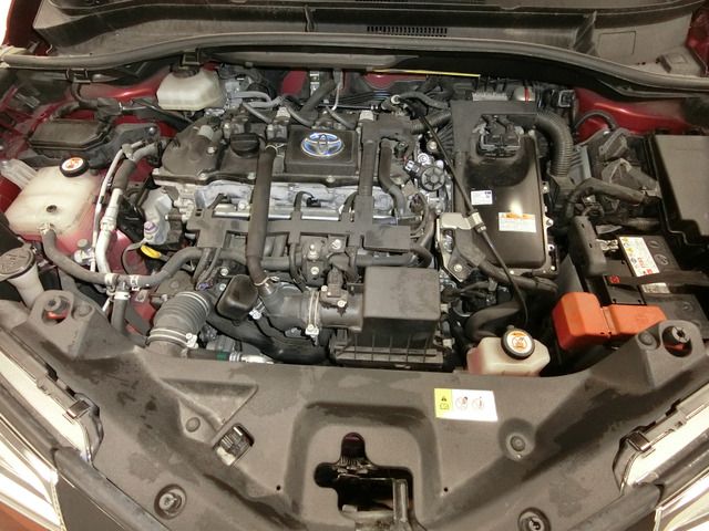 Toyota C-HR 2018-03 27960-17