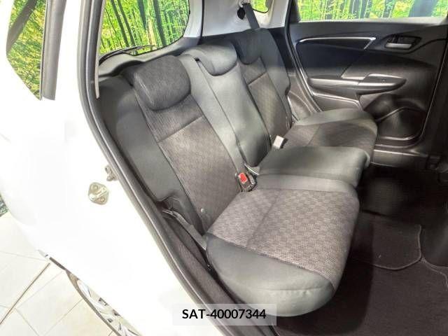 Honda FIT 2013-12 303819-8