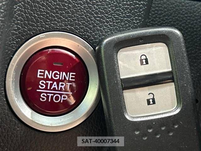 Honda FIT 2013-12 303819-6
