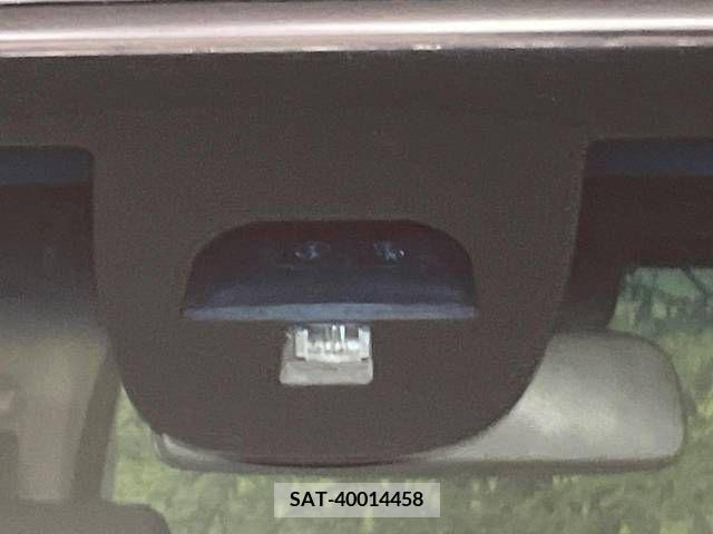 Honda N BOX 2015-01 333834-4