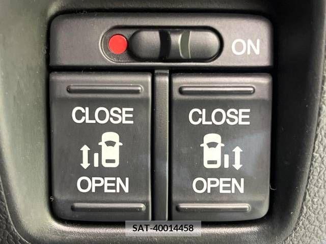 Honda N BOX 2015-01 333834-3