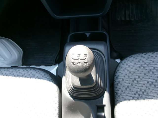 Suzuki CARRY TRUCK 2015-08 6801-8