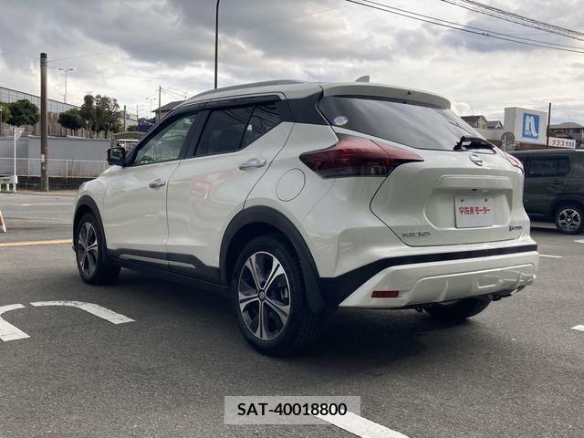Nissan KICKS 2021-01 220473-2
