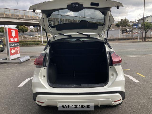 Nissan KICKS 2021-01 220473-17