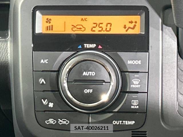 Nissan MOCO 2013-03 324549-3