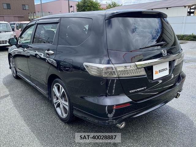 Honda ODYSSEY 2011-12 327024-11