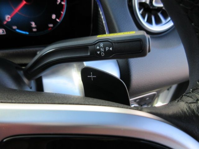 Mercedes Benz GLB-CLASS 2022-07 184561-13