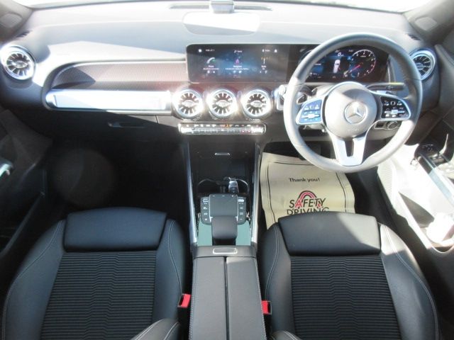 Mercedes Benz GLB-CLASS 2022-07 184561-1