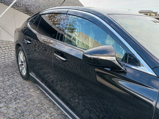 Lexus LS 2017-11 3276-4
