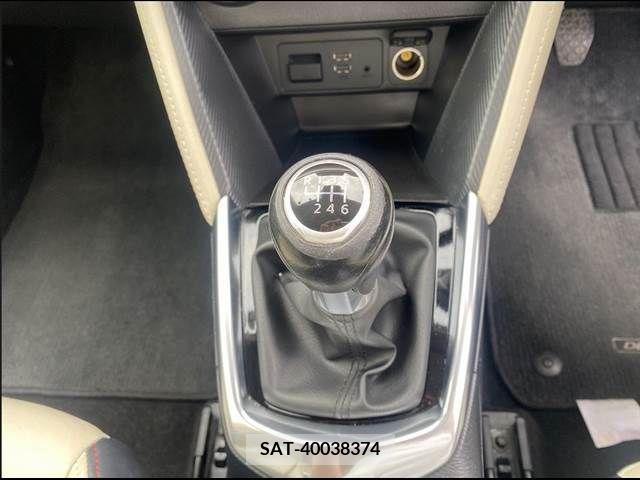 Mazda DEMIO 2015-04 386427-2