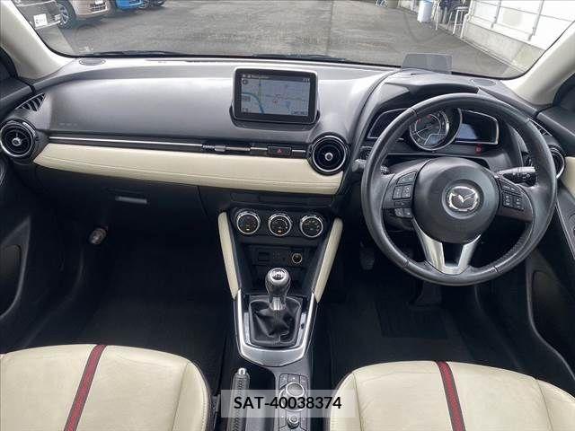 Mazda DEMIO 2015-04 386427-1