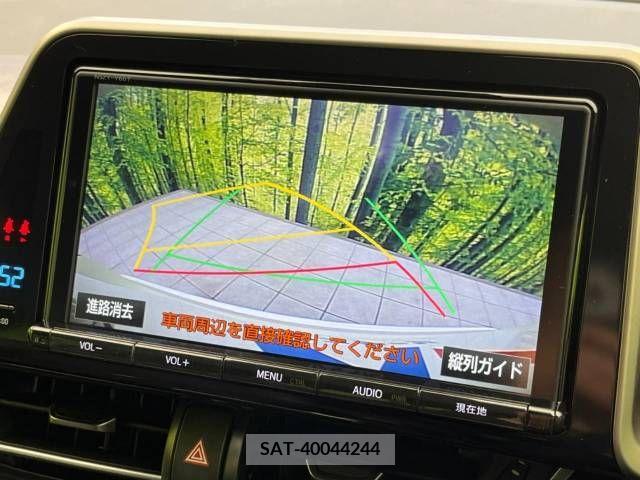 Toyota C-HR 2017-06 213759-4