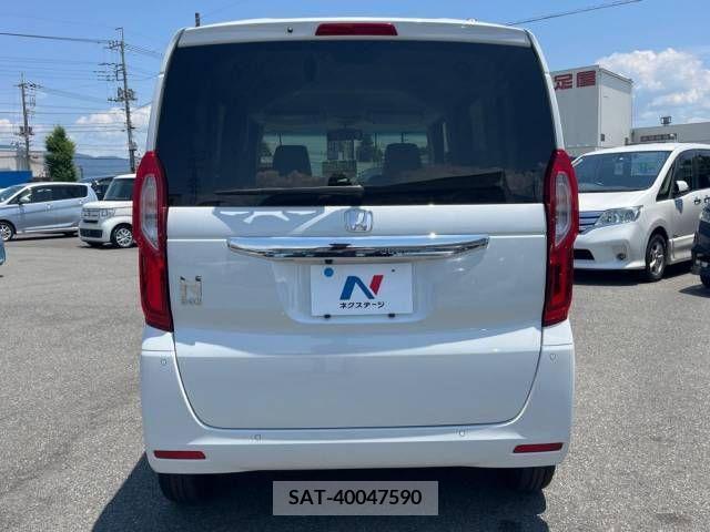 Honda N BOX 2021-06 307352-15