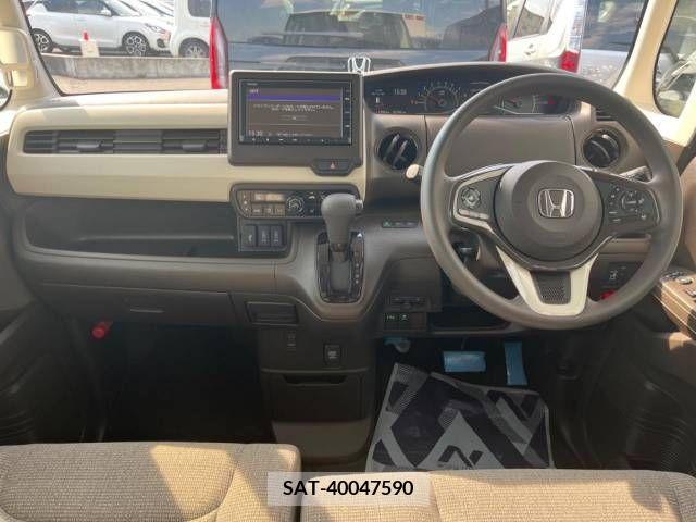 Honda N BOX 2021-06 307352-1