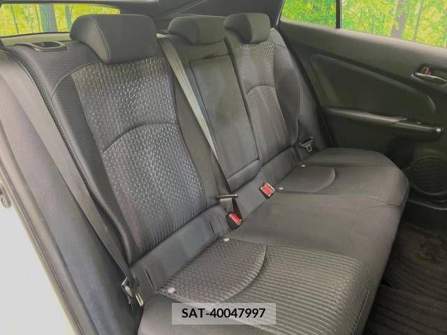 Toyota PRIUS 2016-07 322376-9